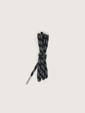 Lacets de randonnée noirs avec détails gris