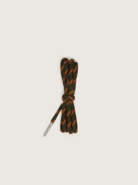 Lacets de randonnée vert militaire avec détails orange