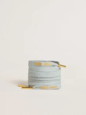 Lacets en coton bleu clair avec logo contrastant de couleur dorée