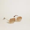 Lunettes de soleil de style aviateur avec monture en or rose et verres couleur miel