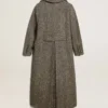 Manteau long à chevrons pour femme avec détails jaunes