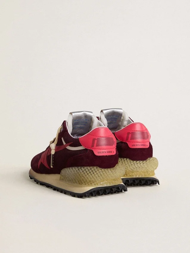 Marathon pour homme en mesh bordeaux et daim avec étoile rose imprimée