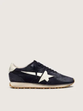 Marathon pour homme en daim bleu marine avec étoile et languette de talon en cuir blanc