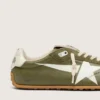 Marathon Speed pour femme en cuir vert olive avec étoile crème