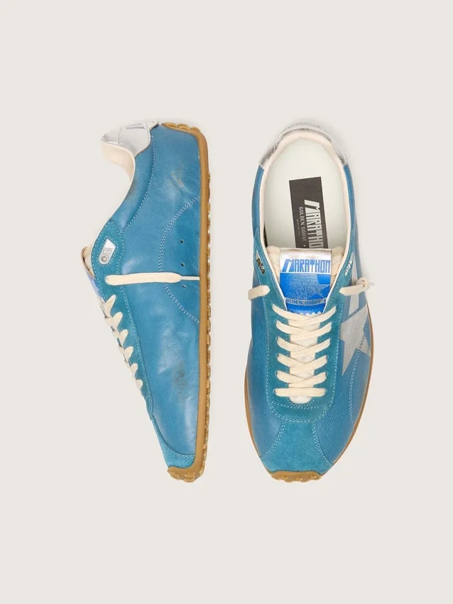 Marathon Speed pour femme en nappa bleu avec étoile imprimée et languette de talon en cuir argenté