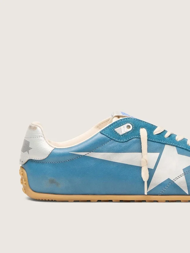 Marathon Speed pour femme en nappa bleu avec étoile imprimée et languette de talon en cuir argenté