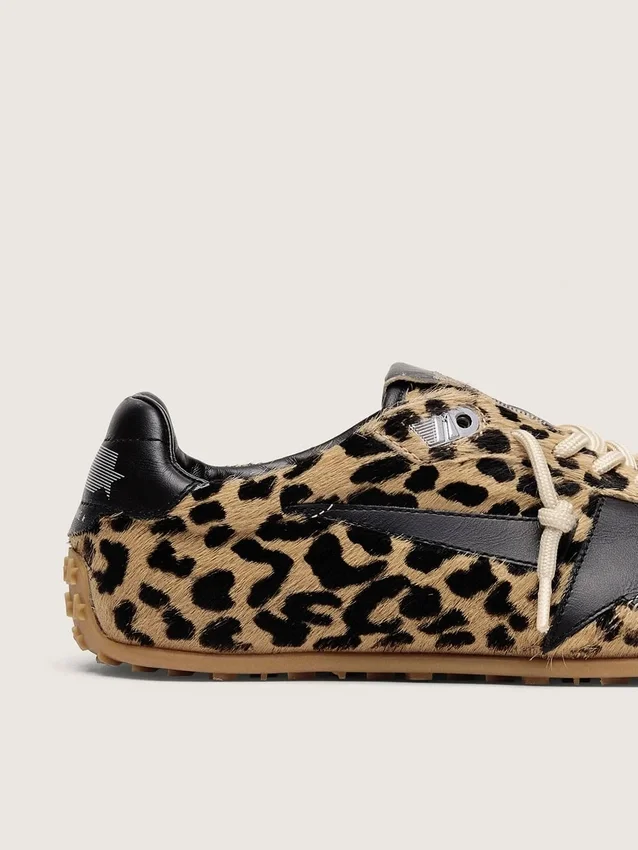 Marathon Speed pour homme en cuir de poney beige et noir à imprimé léopard, avec une étoile en cuir noir