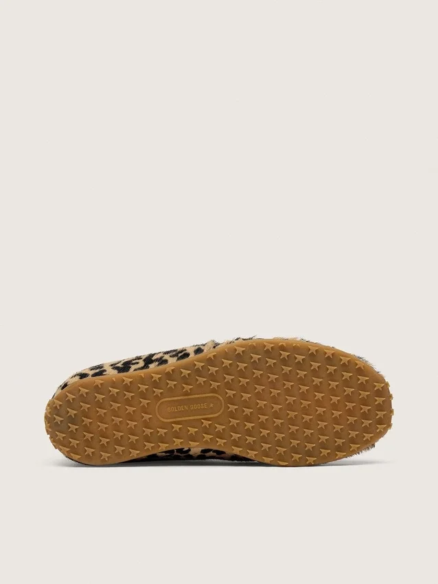 Marathon Speed pour homme en cuir de poney beige et noir à imprimé léopard, avec une étoile en cuir noir