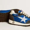 Marathon Young en nylon bleu avec étoile imprimée et languette en cuir au talon