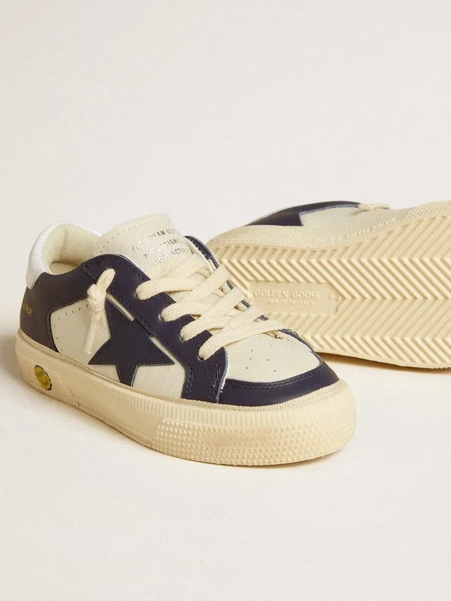 May Junior en cuir blanc et bleu avec étoile et languette de talon en cuir