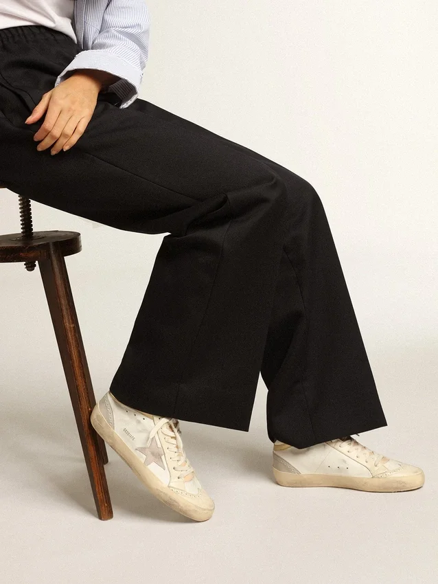 Mid Star pour femme avec étoile en daim gris clair et reflets dorés