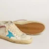 Mid Star pour femme en cuir avec étoile bleu clair et empiècement en daim fuchsia orné de clous platine