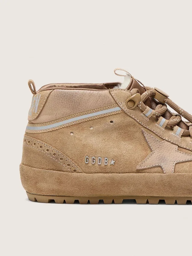 Mid Star Ski pour femme en daim caramel avec étoile en nubuck et languette de talon en daim