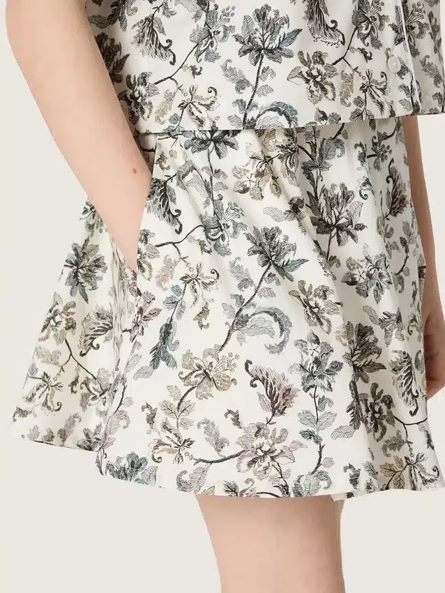 Mini-jupe Journey pour fille en toile de coton blanche à imprimé floral vert