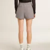 Mini-short gris pour femme en laine à motif pied-de-poule
