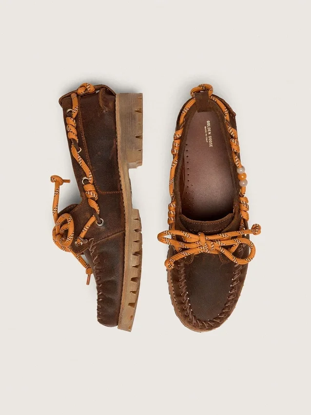 Mocassins Cruise pour femme en daim ciré marron avec lacets de randonnée gris tourterelle