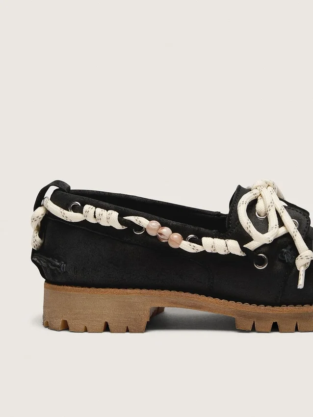 Mocassins Cruise pour femme en daim ciré noir avec lacets de randonnée noirs