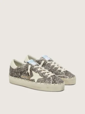 Modèle Hi Star pour femme en cuir de poney noir et blanc avec étoile en cuir blanc