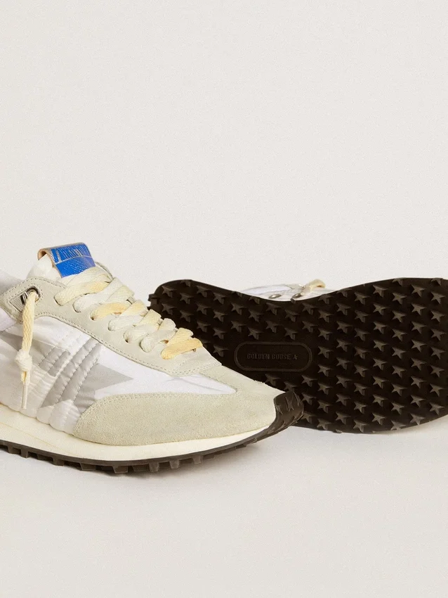 Modèle Marathon pour femme avec tige en nylon blanc et étoile argentée