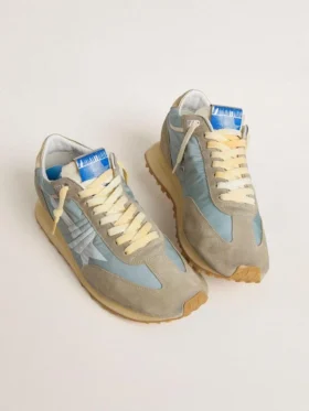 Modèle Marathon pour femme avec tige en nylon bleu clair et étoile bleu pastel