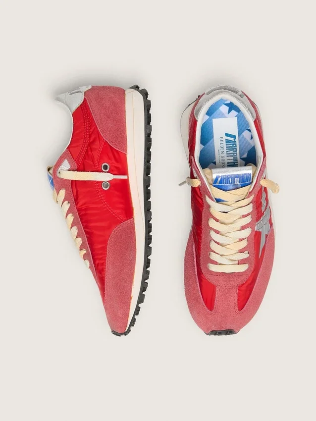 Modèle Marathon pour homme avec tige en nylon rouge et étoile argentée