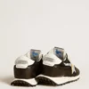 Modèle Marathon pour homme avec tige en nylon noir et étoile blanche