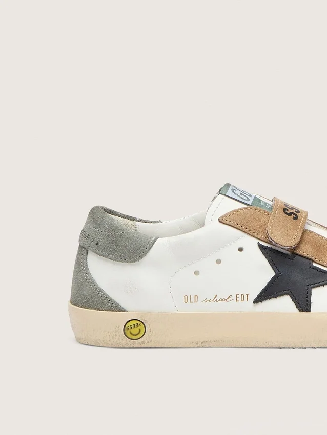 Modèle Old School junior avec étoile en cuir noir et empiècements en daim beige et vert