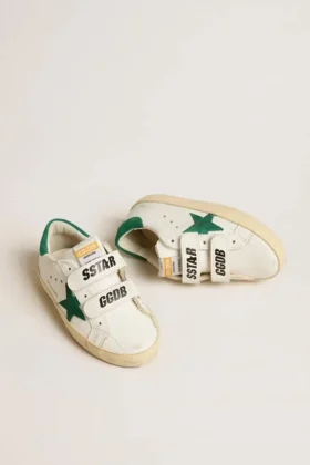 Modèle Old School pour ados avec étoile en daim vert et languette au talon