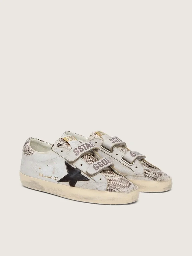 Modèle Old School pour femme en cuir blanc avec étoile en cuir noir et empiècements imprimé serpent