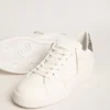 Modèle Purestar pour femme avec étoile en cuir blanc et languette de talon pailletée anthracite