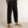 Modèle Space-Star pour femme en daim couleur tabac avec étoile perforée