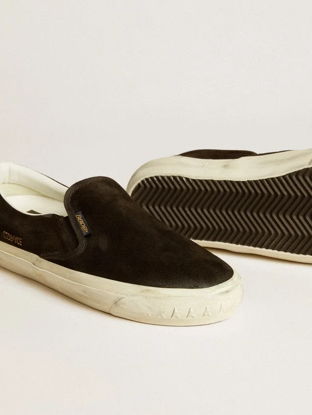 Modèle VCE Penstar pour femme en daim noir avec languette de talon en cuir noir