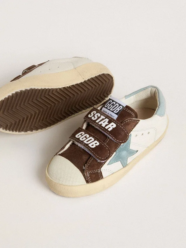 Old School Young en cuir nappa avec étoile en daim bleu clair et empiècements en daim marron
