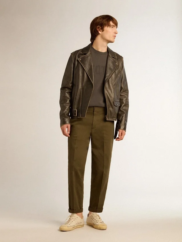 Pantalon chino vert militaire de la Golden Collection