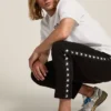 Pantalon de jogging noir pour homme avec des étoiles blanches sur les côtés