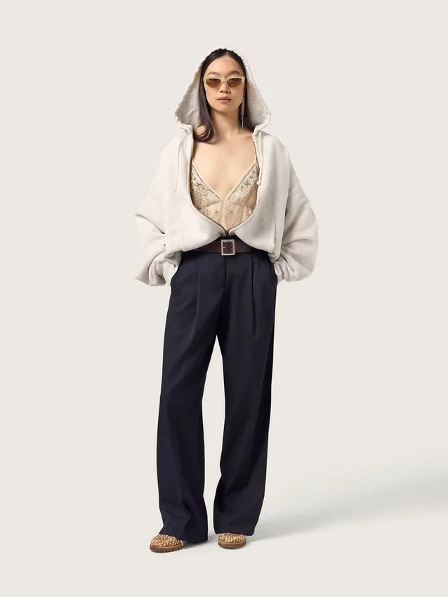 Pantalon en gabardine de laine noire pour femme