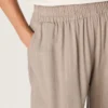 Pantalon femme en mélange de laine gris à motif à fines rayures et taille élastiquée