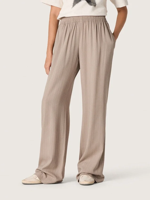 Pantalon femme en mélange de laine gris à motif à fines rayures et taille élastiquée