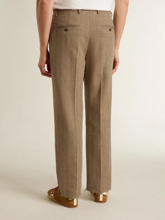 Pantalon sur mesure en mélange de lin à motif chevrons couleur sable