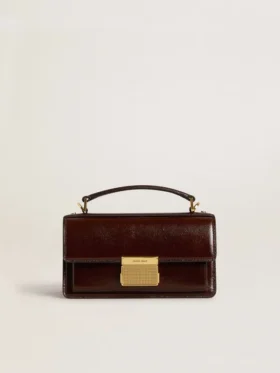 Petit sac Venezia en cuir laminé marron foncé avec des détails dorés