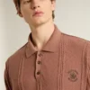 Polo pour homme couleur brique avec logo brodé.