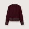 Pull à col rond pour femme en laine bordeaux avec broderie en strass