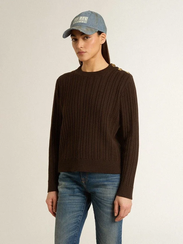 Pull à col rond pour femme en mélange de laine avec boutons dorés