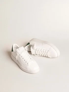 Purestar avec étoile blanche d’origine biologique et languette de talon en cuir vert mat