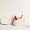 Purestar pour femme avec étoile en cuir blanc et languette de talon orange