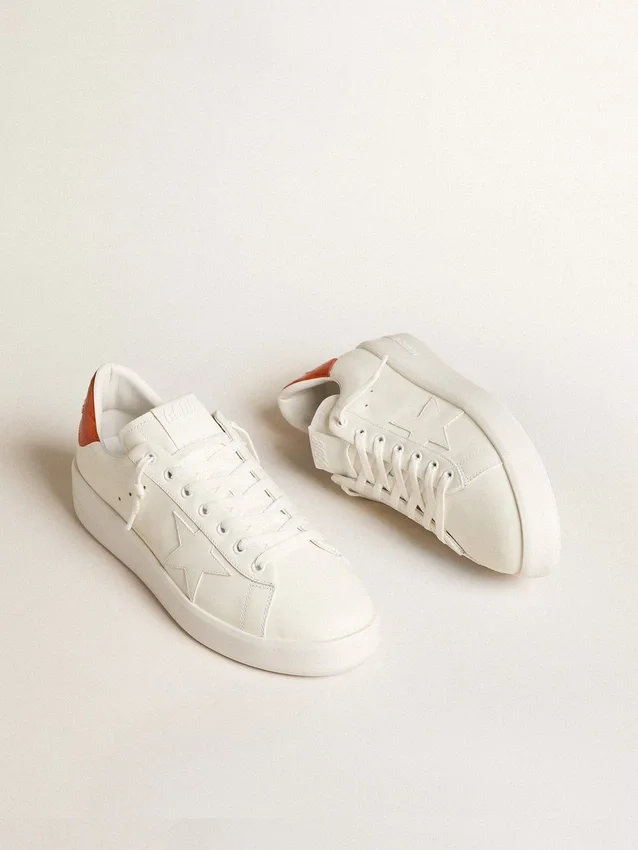 Purestar pour homme avec étoile en cuir blanc et languette de talon orange