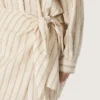 Robe-chemise en coton écru pour femme, à rayures beiges et marron