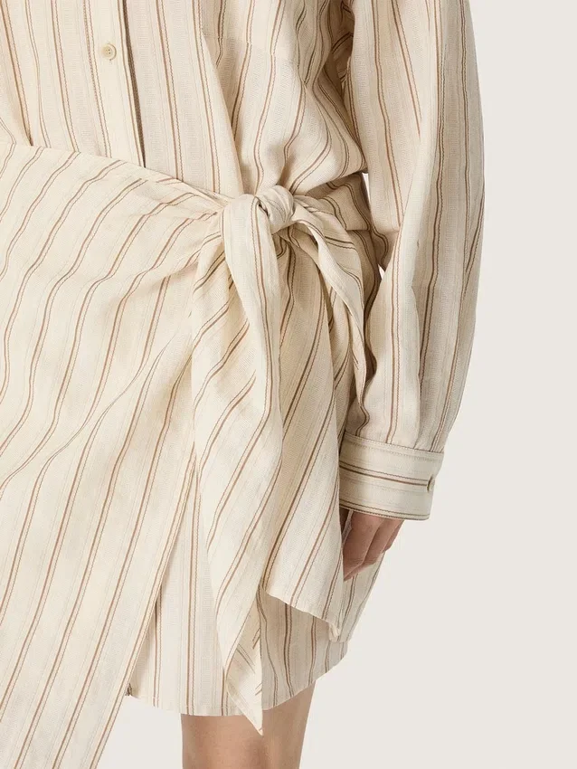 Robe-chemise en coton écru pour femme, à rayures beiges et marron