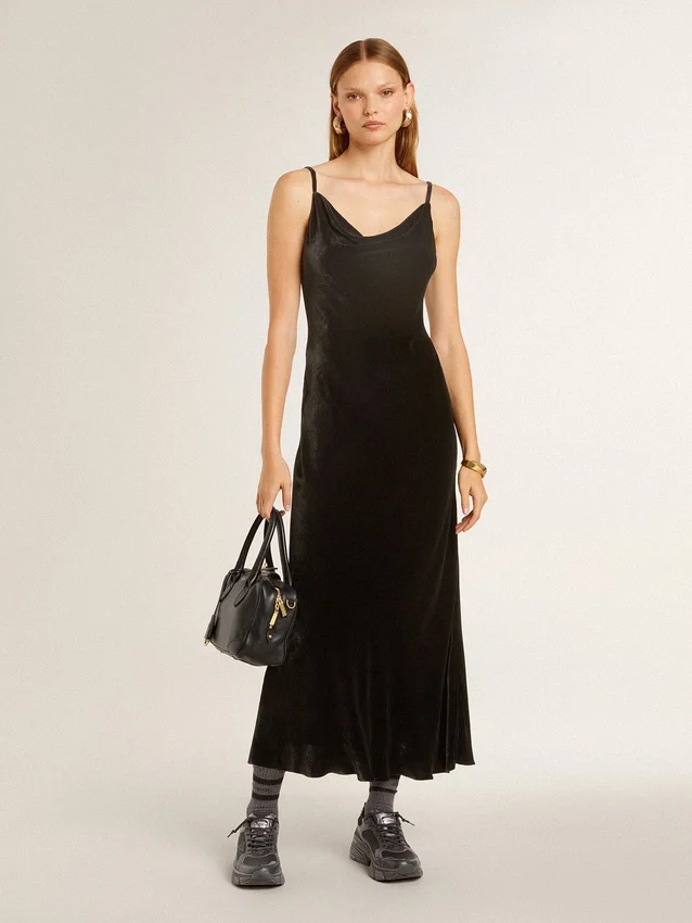 Robe nuisette noire effet velours pour femme