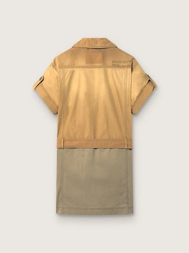 Robe safari pour femme en coton beige et vert militaire avec de grandes poches